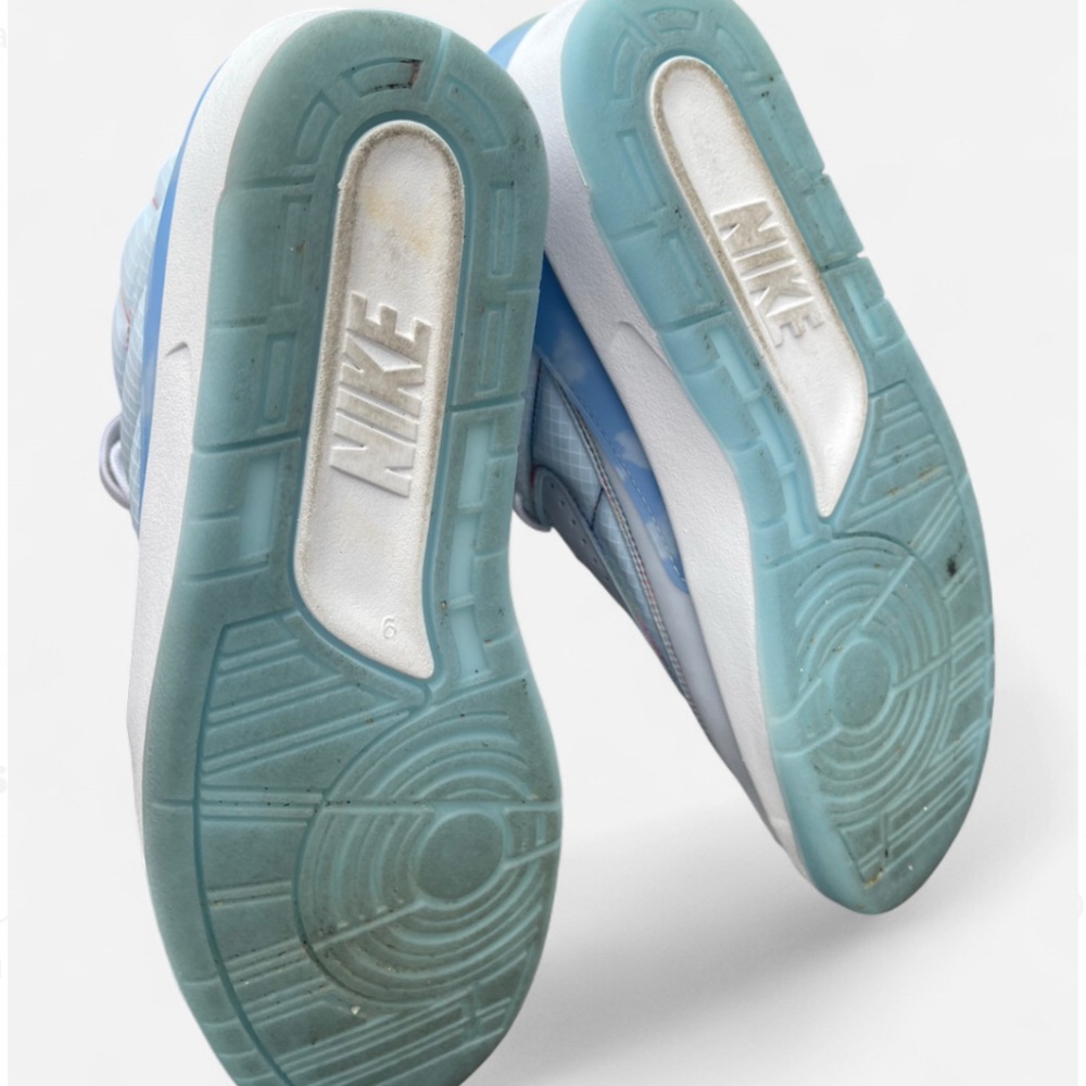 Jordan Men’s Shoes - Jordan 2 Retro (J Balvin) - Picture 4 of 8